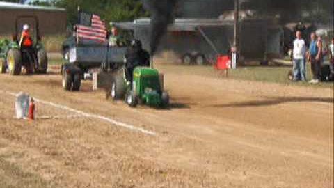 3 Cylinder Compact Diesel Tractor Pulling