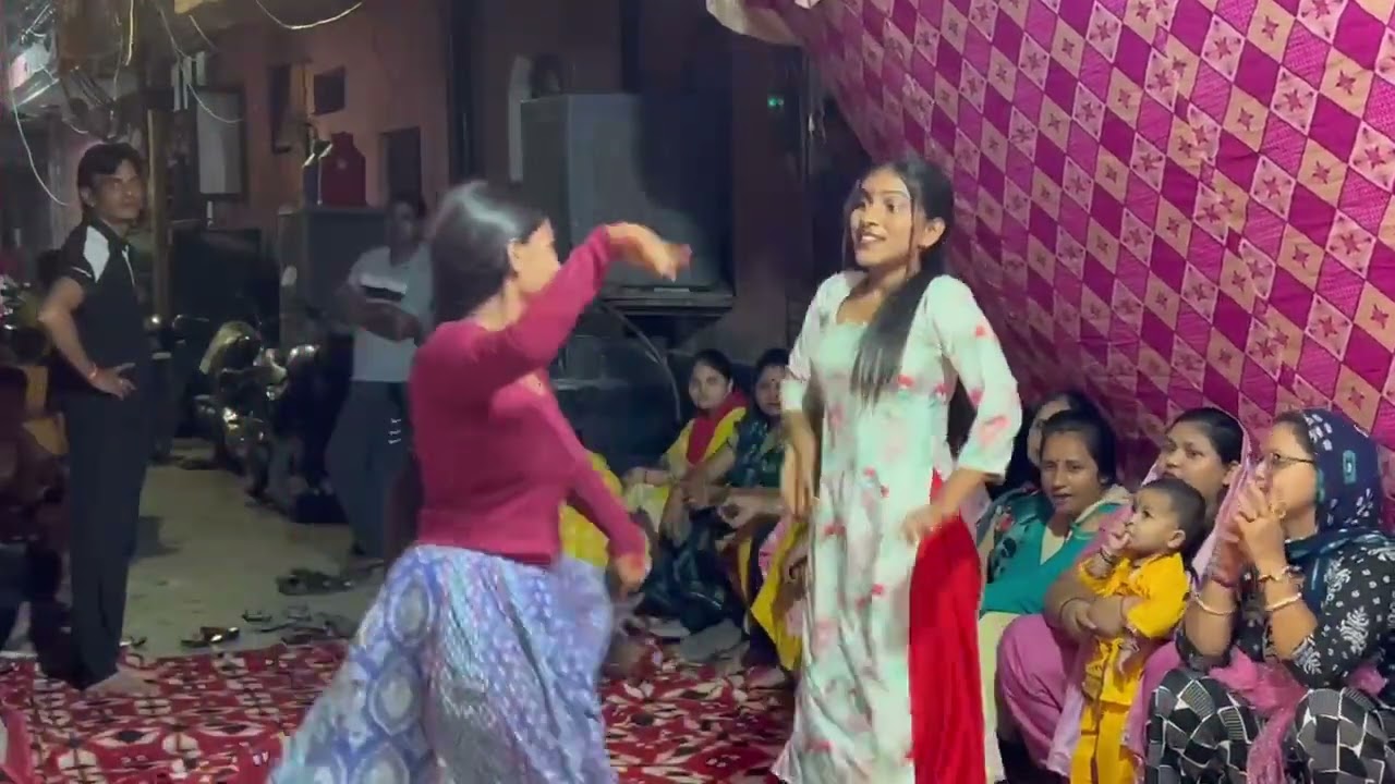 Janmashtami me kiya dance 😁🤭 #youtube #love #dance #bhjan #youtubeshorts #shorts