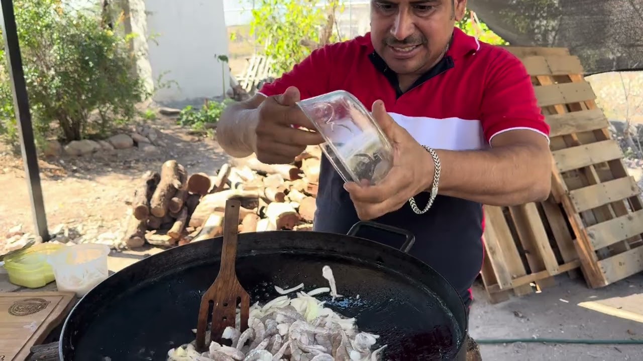 Hoy nos aventamos unos ricos camarones ala diabla a mí estilo 