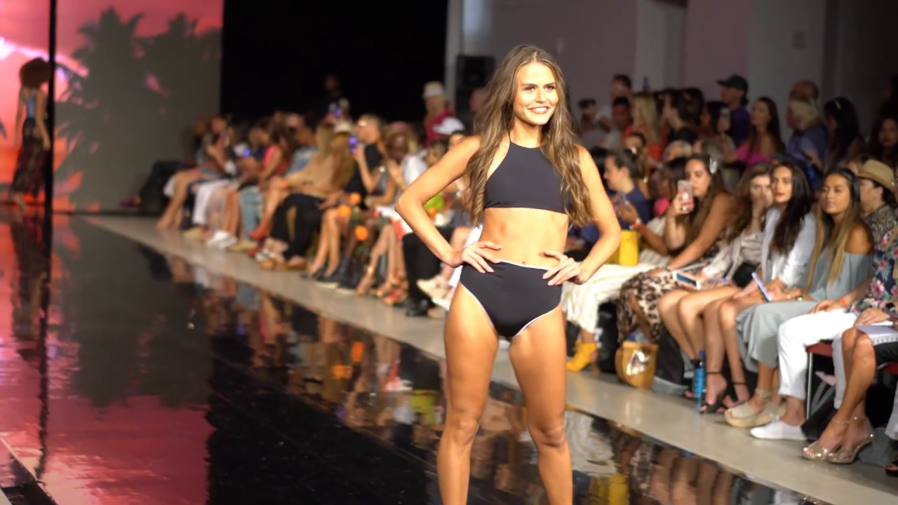 Art Hearts Presents Carmen Steffens for Miami Swim Week