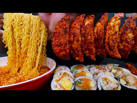 신상 틈새라면 매운김치맛 &amp;amp; 서민갑부 계란치즈김밥 &amp;amp; 참치김밥 &amp;amp; 오징어채김밥 &amp;amp; 치킨김밥 눈물 먹방 HOT SPICY NOODLES &amp;amp; <strong>KIMBAB</strong>