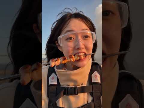 「発射しちゃう！」ロケットの超高温の炎→爆速唐辛子焼き完食チャレンジ😂🚀🌶️ #Shorts - OKIHIRO AI Creative