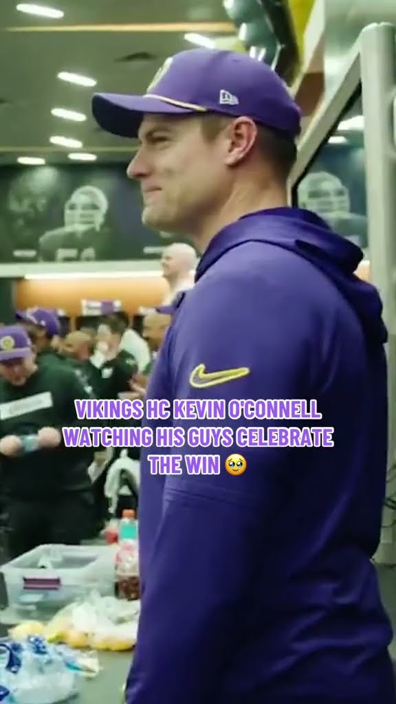 look at Darnold, man ??
