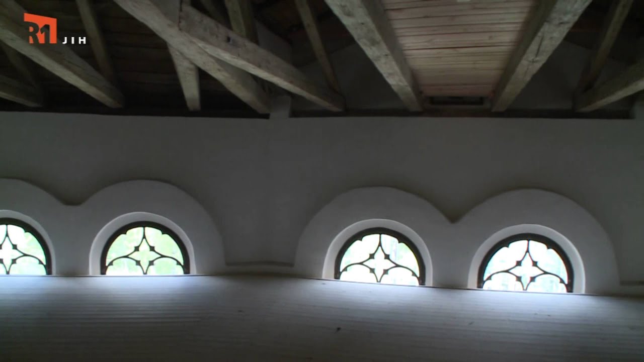 NA ŠPACÍRU - JÍZDÁRNA SVĚTCE