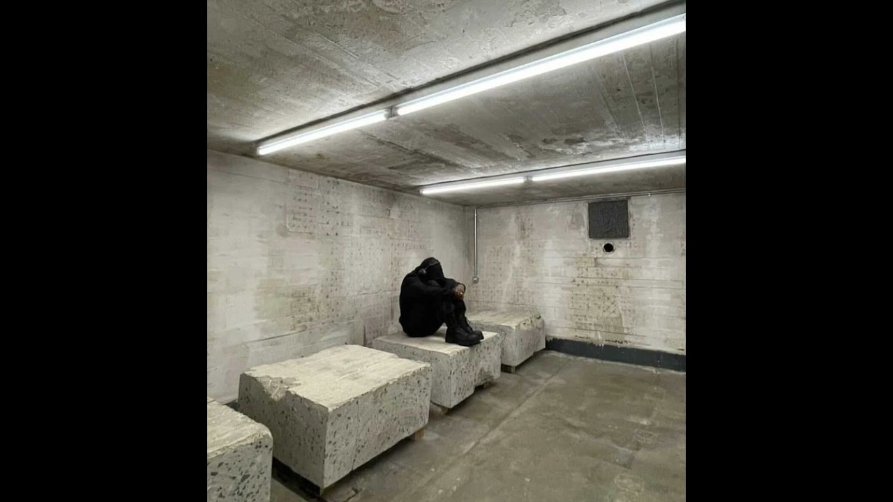 Seven Miles Slang/Things Leading My Mind Astray