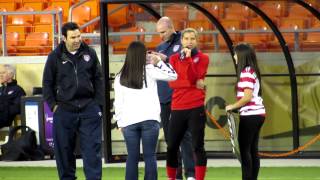 Last Half of Tobin Heath Welcoming Fans (Houston, 12/11/12)