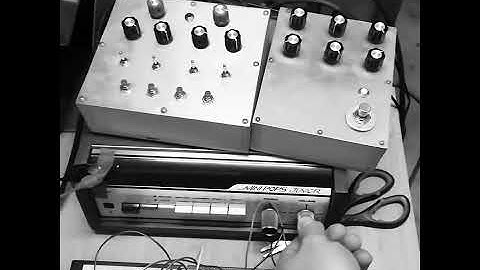 An old master driving a young fellow / Korg minipops junior