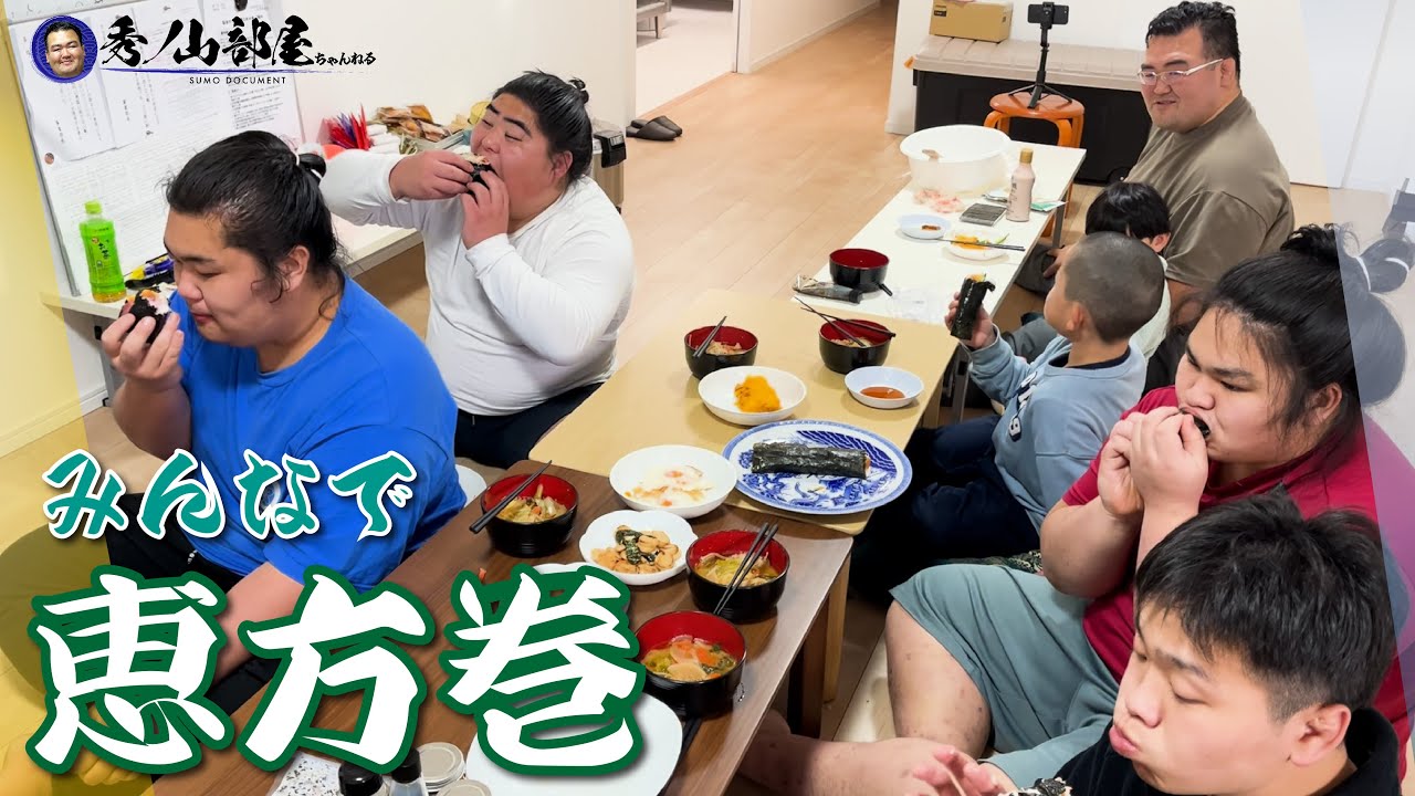 Good luck!] Sumo wrestlers and their bosses work together to make 