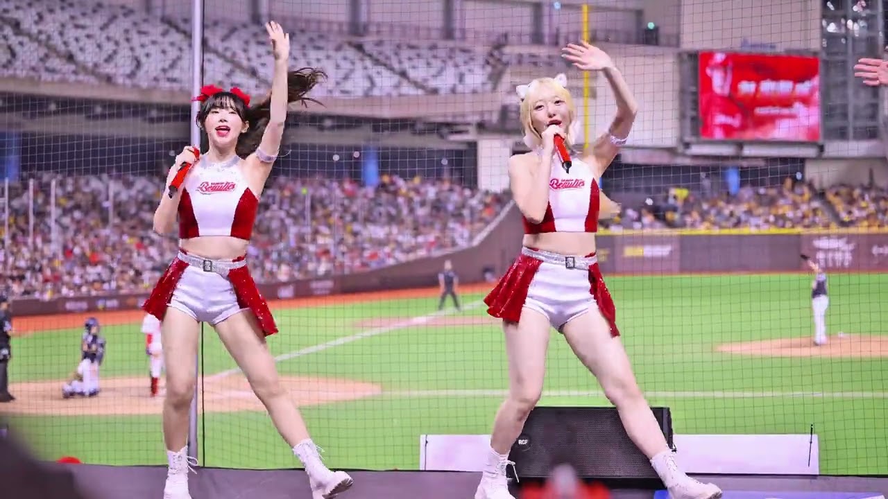 【4K】2025.08.06 味全龍大巨蛋  安打Kaja | 金娜妍、權喜原