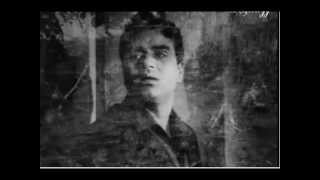 Movie: dil ek mandir ( 1963 ) starring: rajendra kumar, meena
kumari,raaj kumar music by shankar jaikishan lyrics: yaad na jaay,
bete dino ki jaake aaye j...