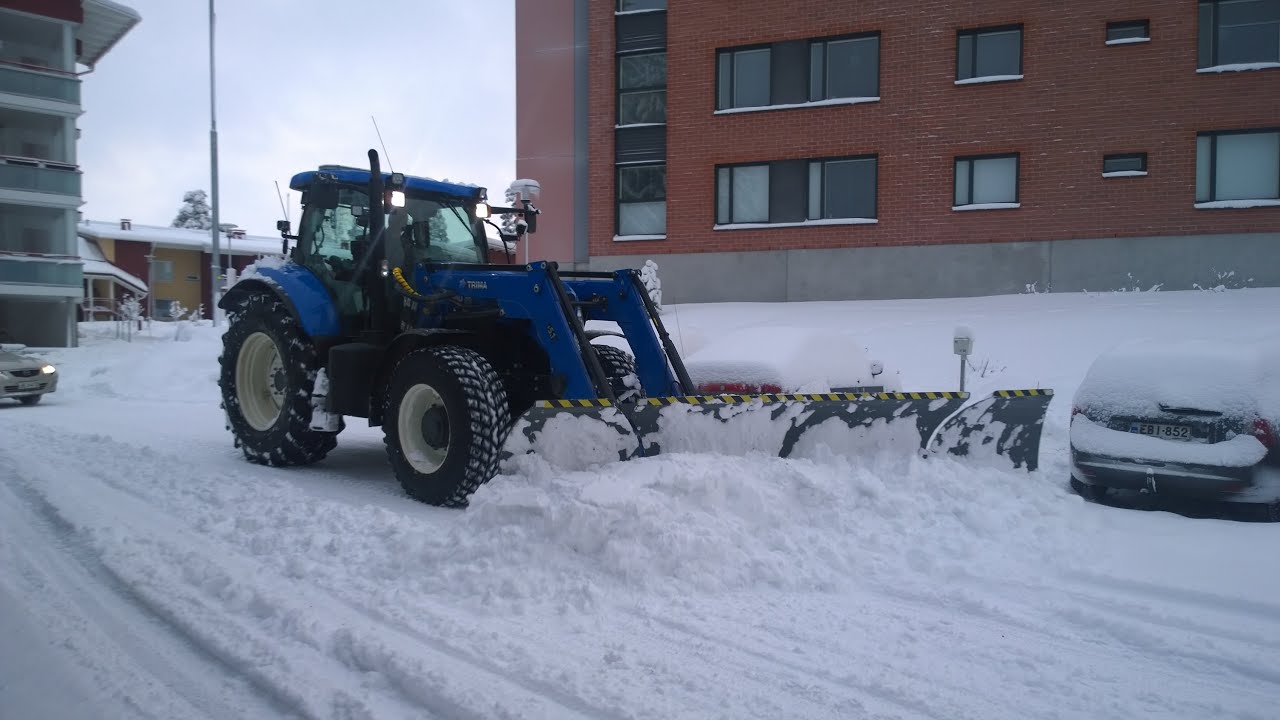 New Holland снегоочиститель