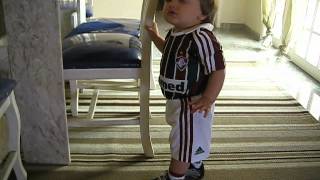 Thiago Dançando De Uniforme Do Fluminense