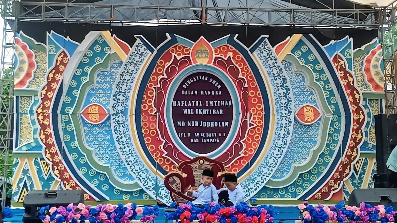 HAFLATUL IMTIHAN WAL IKHTIBAR  || WISUDA PURNA SISWA  || MADRASAH DINIYAH NURUD DHOLAM