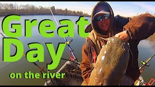 We had a BLAST on the river! Plus, we put the SMACKDOWN on some quality fish!! With Roger Demint by Harley Neal 607 views 4 years ago 16 minutes