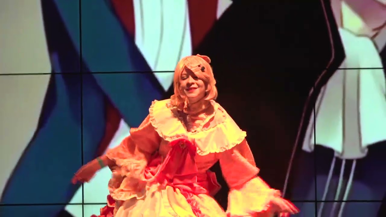 Cosplay defile-Эвил Мандарин-Вокалоиды, Хроники Эвиллиоса- Принцесса Рилиан Люцифен Дотриш