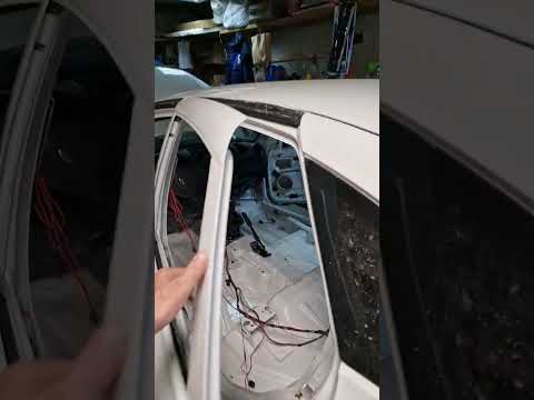 Антикоррозийная обработка салона завершена. Следующий этап - шумоизоляция и сборка.