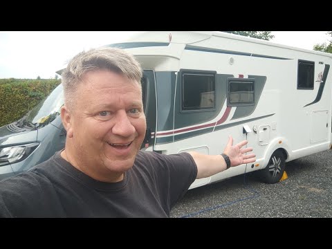 Roomtour: Wohnmobil Rudi und Anhänger