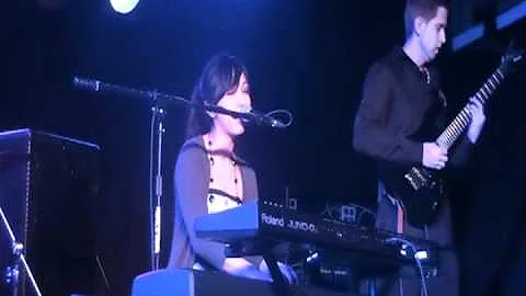 Michelle Connolly "Find Your Wings"