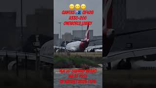 😶😶😶 Spot the faces! Qantas 🇦🇺 QF428 Oneworld livery A330-200. Runway 16R to taxiway bravo via B7