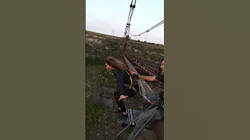 Опасно Не Хотела Прыгать С Тарзанка 