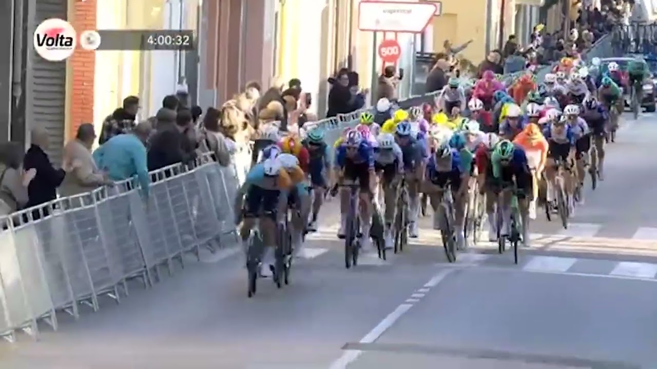 Dorian Godon guanya l’etapa 1 de la Volta a Catalunya i marca el primer liderat passant per La Selva