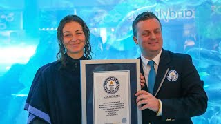 Guinness World Recor - Longest Underwater Walk On One Breath