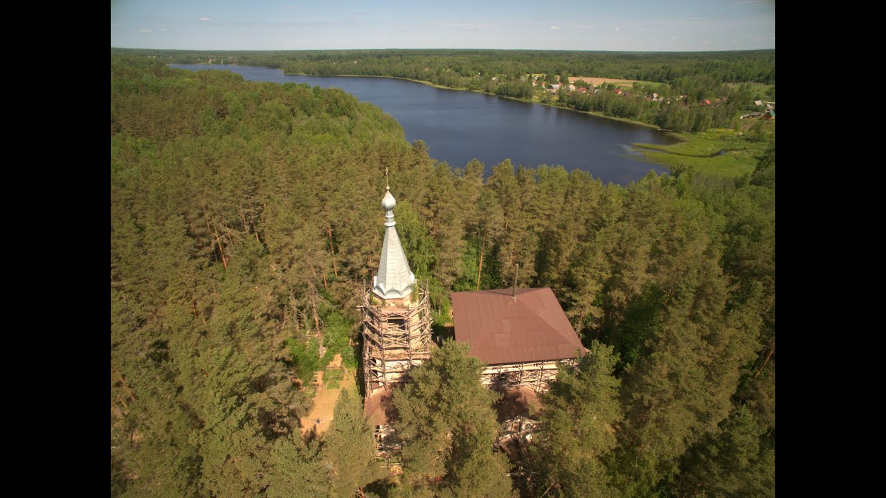 Храм Архангела Михаила на озере Долгом