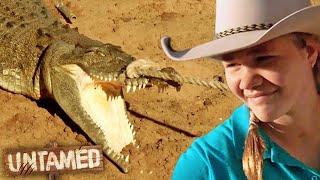 Teen Must Face Her Fears and Wrangle Monster Croc!  | Keeping Up with the Joneses Clips | Untamed