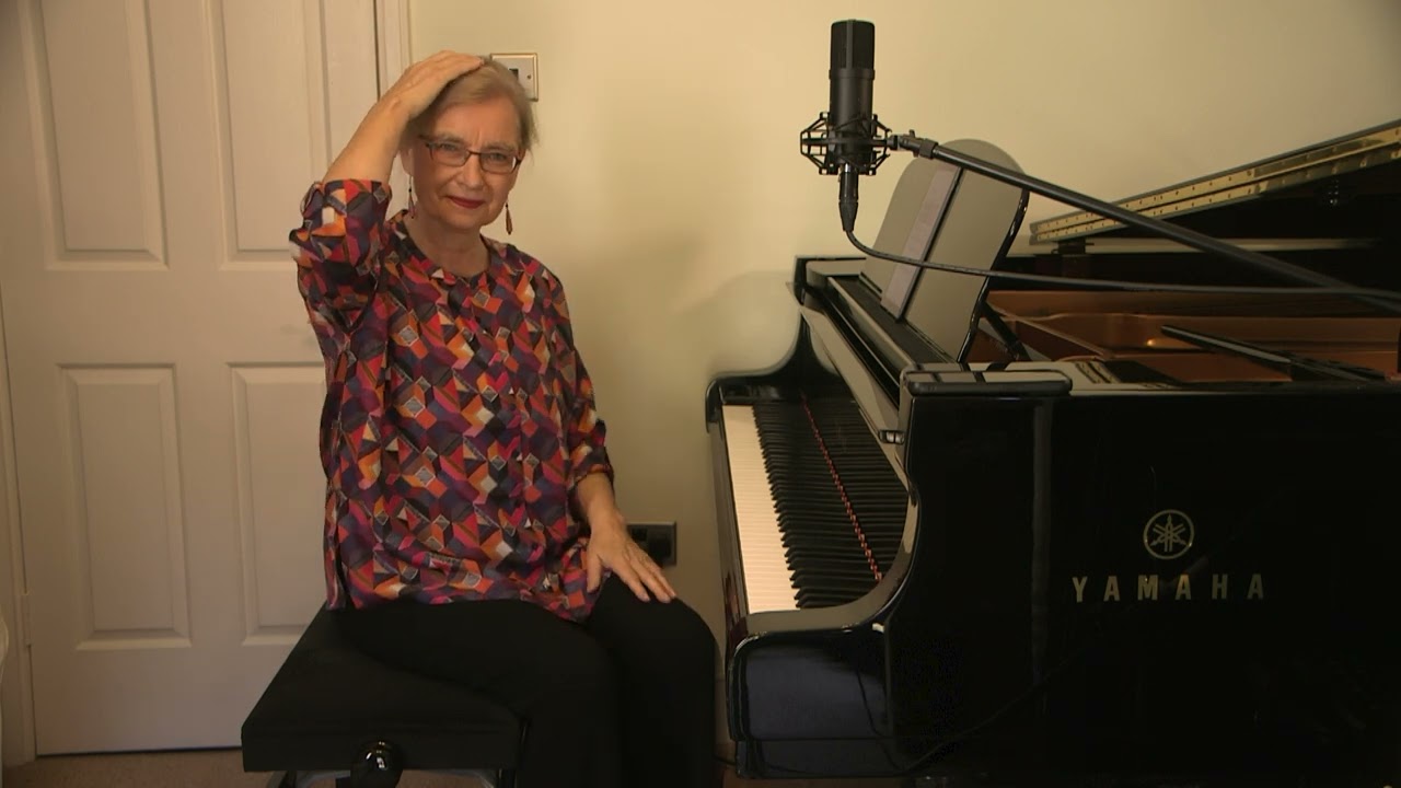 Guarda Essential Piano Technique Level 2: Page 31: Left-hand melodies su YouTube Guarda Essential Piano Technique Level 2: Page 31: Left-hand melodies su YouTube