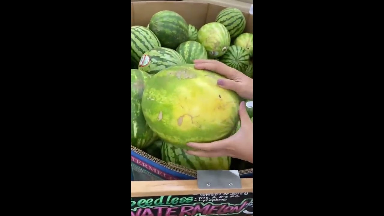 Three Things To Look For When Picking A Sweet Watermelon MyHealthyDish
