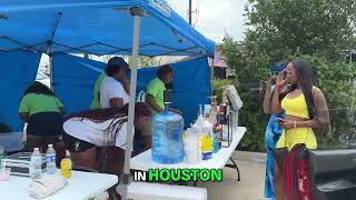 Experience the Refreshing Taste of Let Me Squeezy's Best Lemonade in Houston (T1)