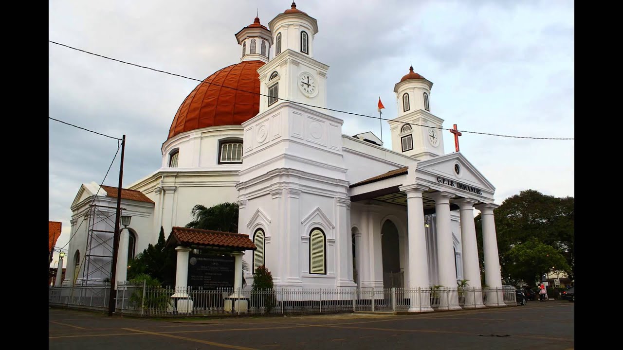 time lapse gereja blenduk semarang - YouTube