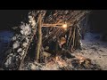 Winter Bushcraft Shelter Build - Overnight Camping - Freezing Cold (-10 degrees Celsius)