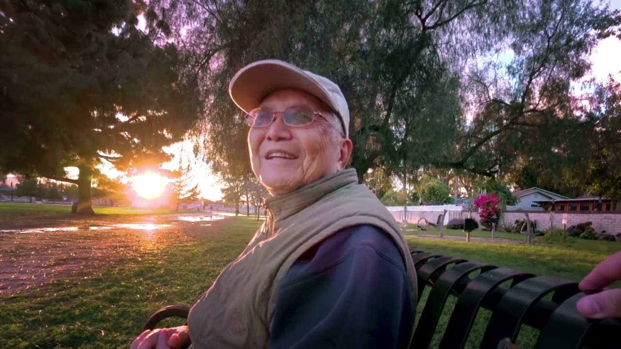 Я попросила незнакомца сесть на скамейку в парке и поговорить о жизни... #истории