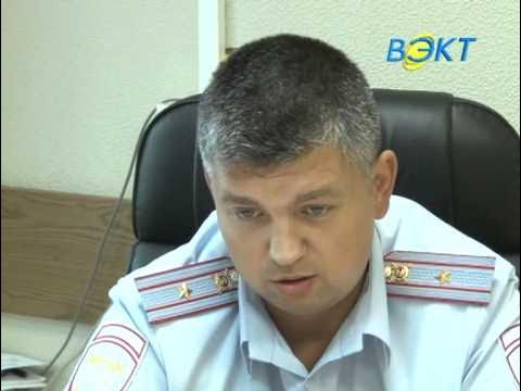 Абинского полицейского поймали на взятке. Мужчина незакнно торговал "красивыми н