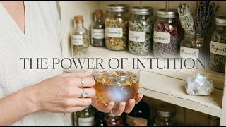 Unlocking Your Intuition  - The Lunar Lens: Reclaiming the Power of Intuition