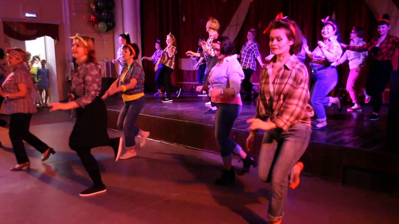 МЕРЕНГЕ танец- выступление в театре мод ЦДК \"Октябрь\" февраль 2018 Хали ...