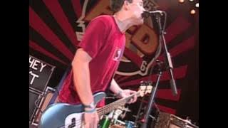 10 - Josie - Blink-182 live at Mountain View, CA - Jun 18, 1999