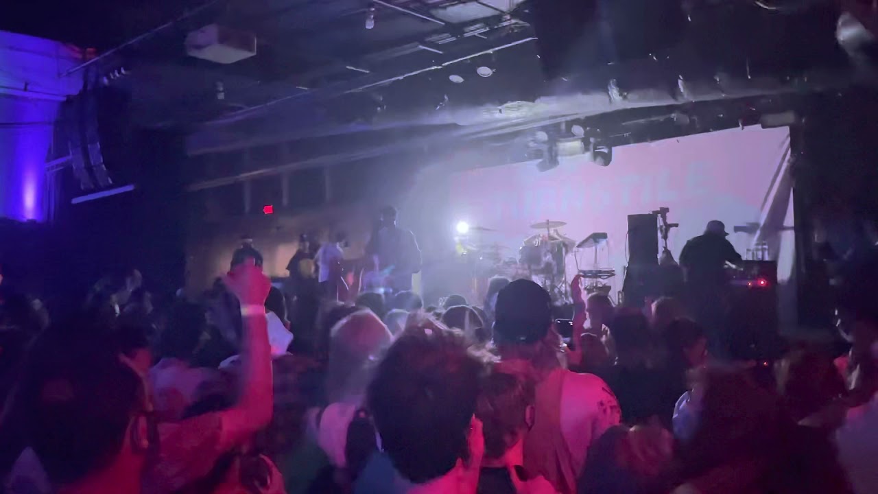 Turnstile - No Surprise/ Mystery (Live)