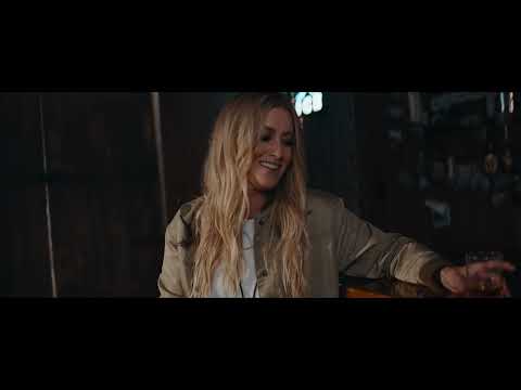 Stephanie Quayle - Honky Tonk Jesus (Official Music Video)