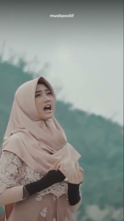 Innal Habibal Musthofa by Alfina Nindiyani