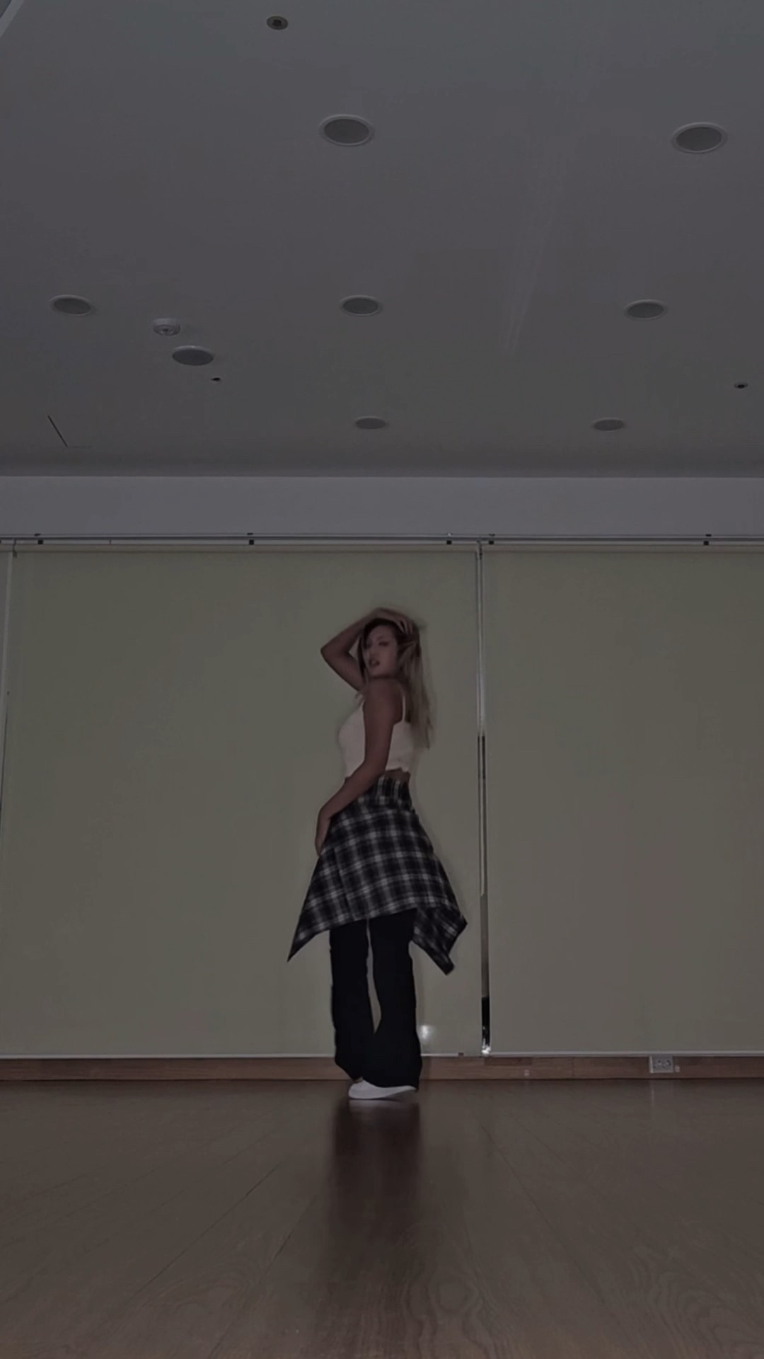 Spice it 🆙🆙🆙 #H1KEY #하이키 #ハイキー #YEL #옐 #イェル - YouTube
