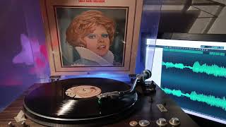 Neşe Karaböcek Köle Plak