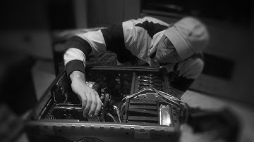 DIY Audio Workstation Build Time-Lapse