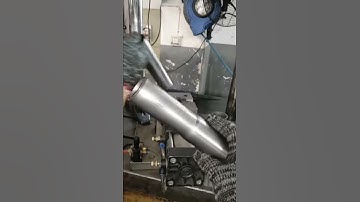 Deep drawing stage mould