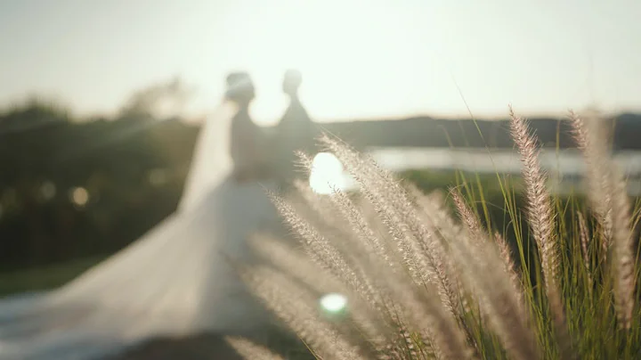 Jay & Molly || A wedding at The Lake Club, Lake Las Vegas