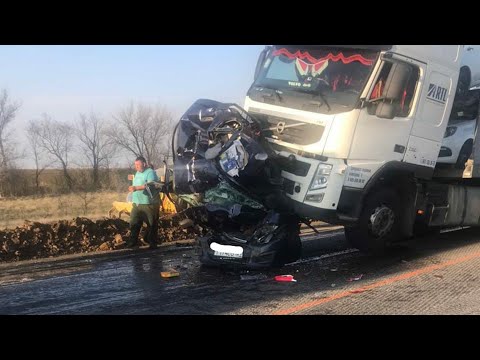 Семья из Ростовской области и житель Подмосковья погибли в ДТП под Волгоградом