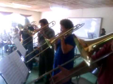 Banda de los supremos poderes trombones