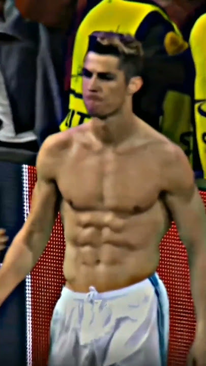 Ronaldo buka baju Real Madrid vs Juventus 2018