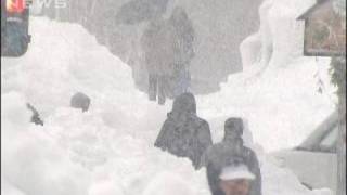 北海道東部で大荒れの天気　釧路では10年ぶりの大雪（10/01/06）
